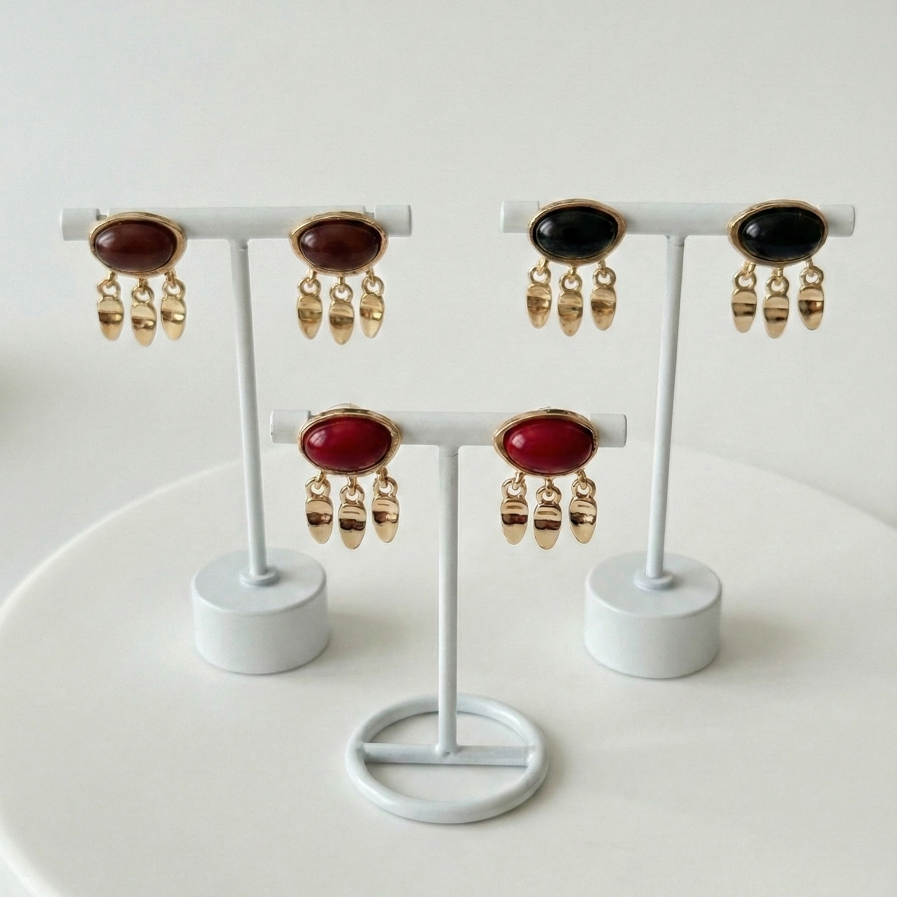 ZEOU'S Arvella Sallantı Detaylı Küpe