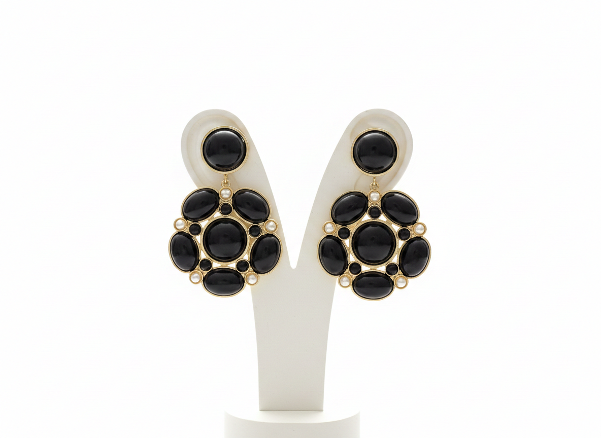 ZEOU'S NOCTÉRA Çok Taşlı Siyah Oniks Etkili Küpe