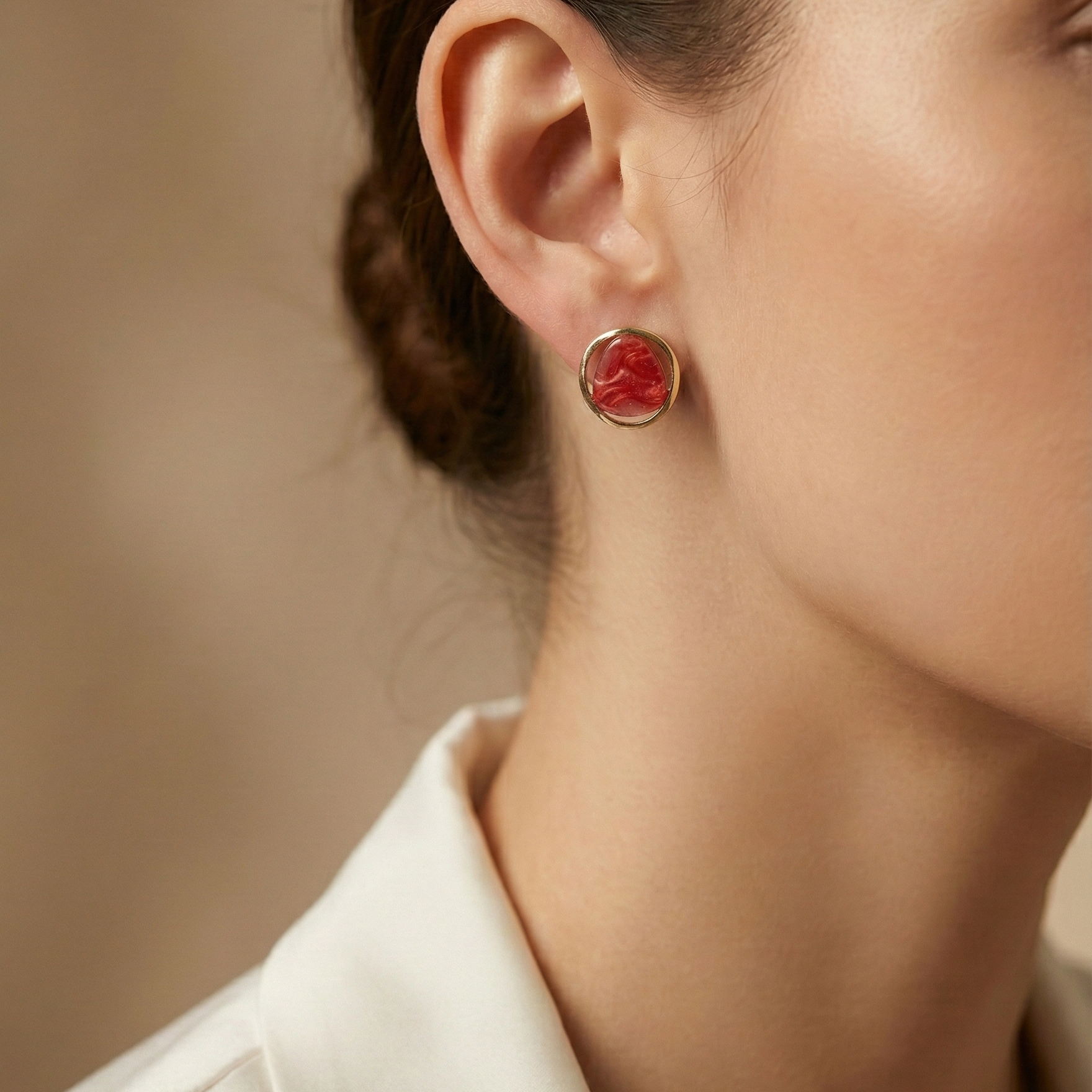 ZEOU’S RAVIA Yuvarlak Taş Küpe