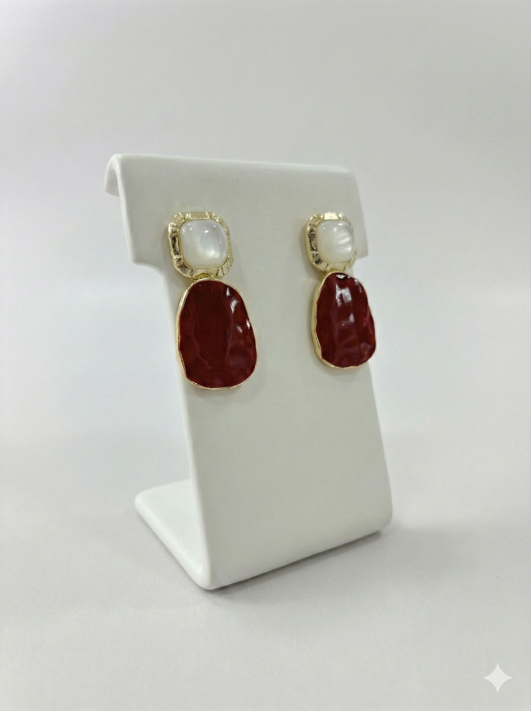 ZEOU'S Aveloria Dokulu Taş Form Küpe