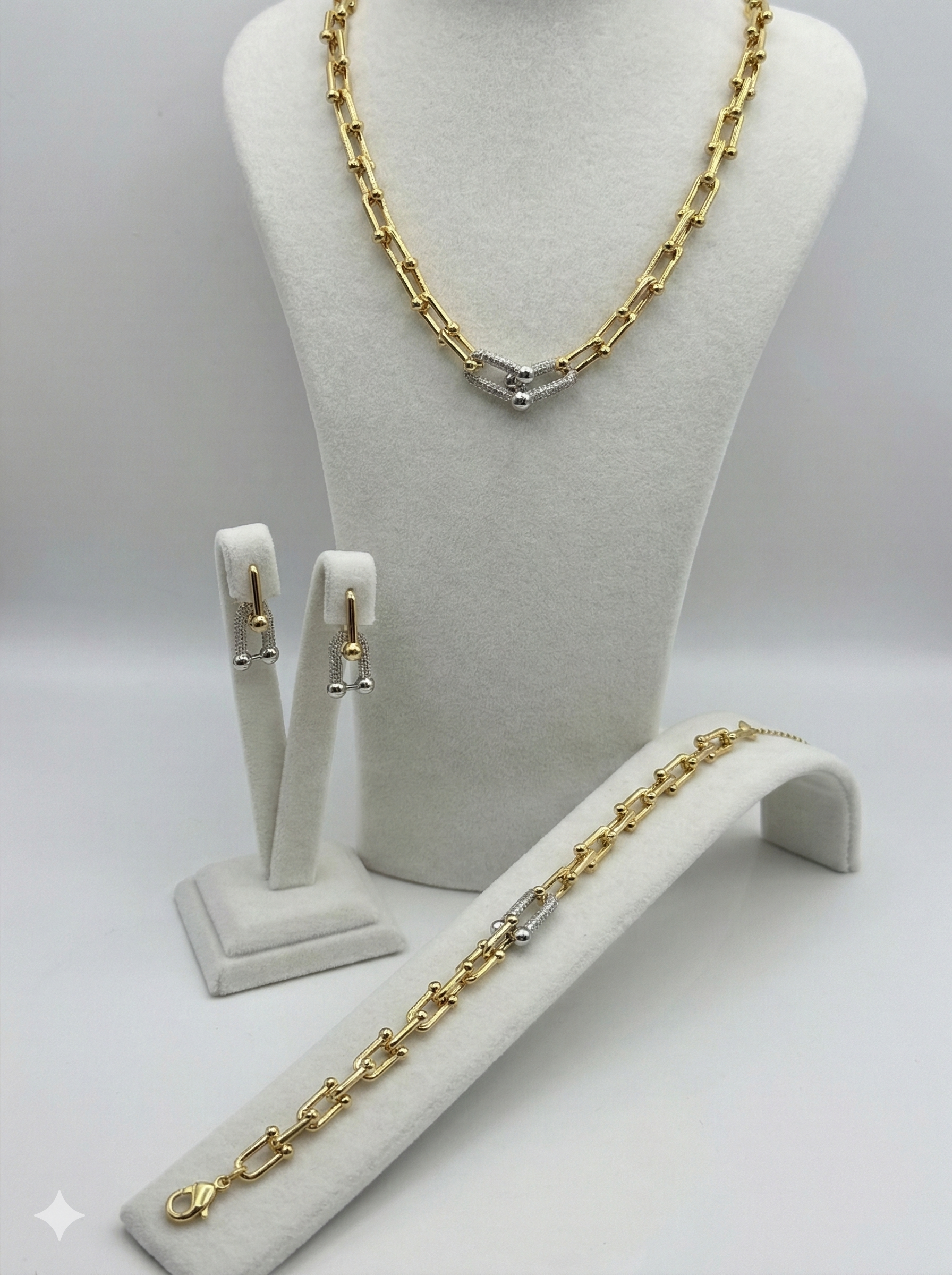 ZEO'US The Link Collection