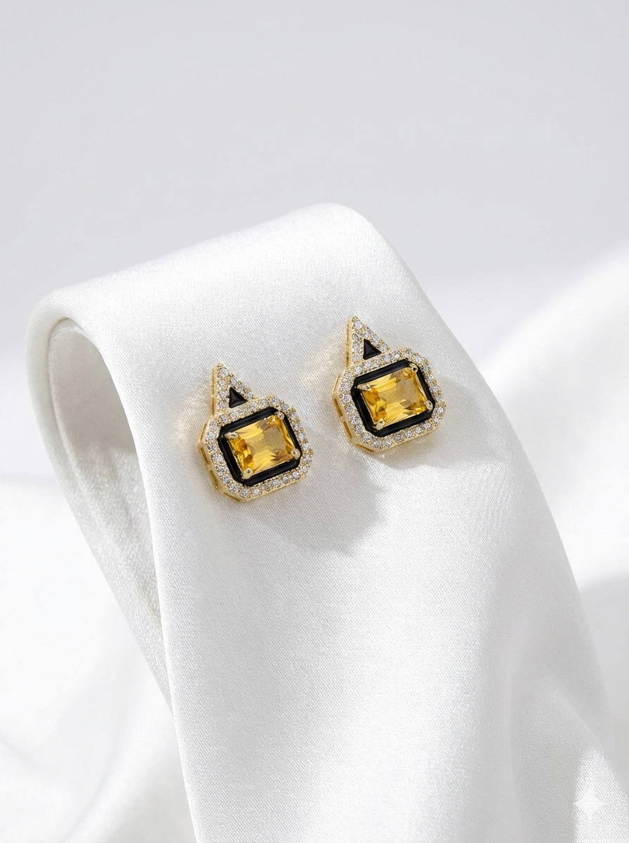 ZEO'US Citrine & Onyx-Effect Geometric Halo